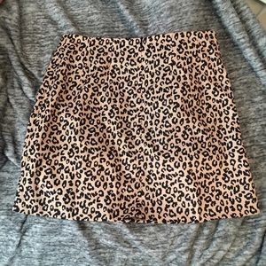 Forever 21 Skirts - Leopard print mini skirt Forever 21 Skirts - Leopard print mini skirt